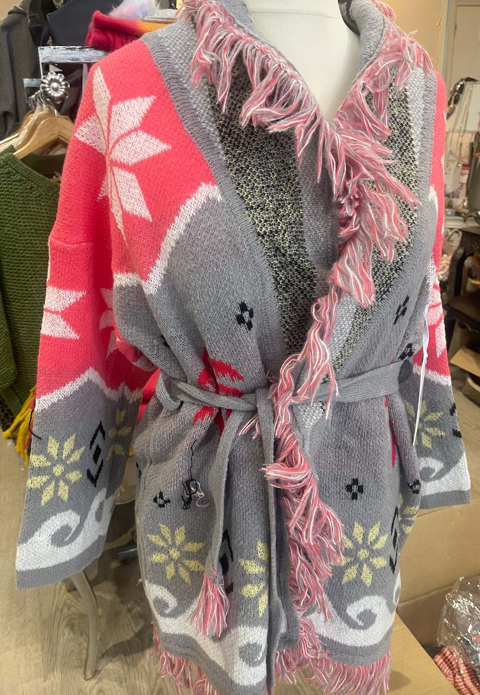 Winter Pink Design Cardigan - boudoirbythesea